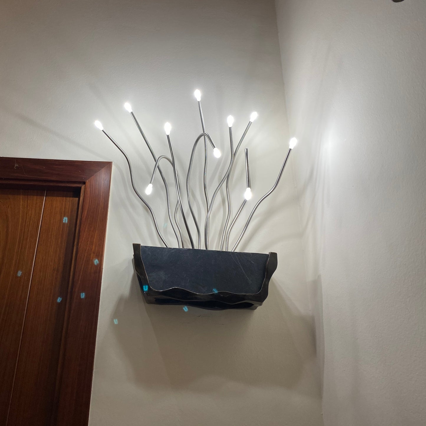 Lámpara de pared diseño exclusivo maceta con flores