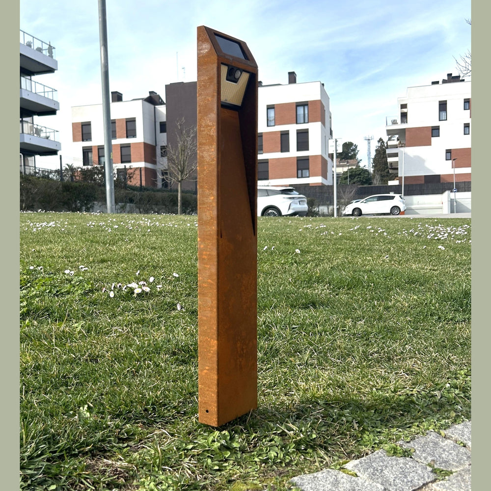 Lámpara Solar de Jardín con Sensor de Movimiento LED 15W IP65