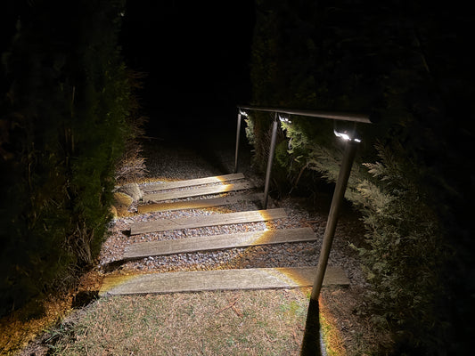 Aplique Solar de Acero Corten con Sensor de Movimiento - Vielle Europe (Diseño Artesanal)