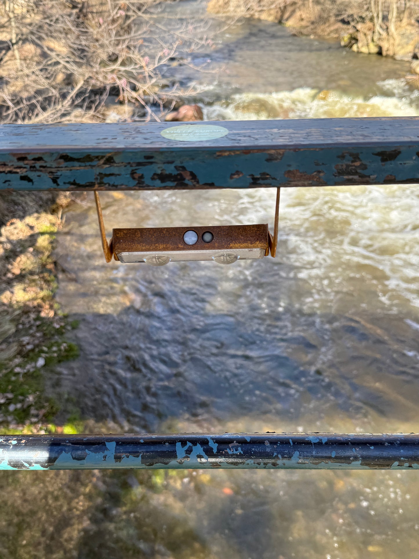 Solar-Wandleuchte Cortenstahl mit Sensor | Handgefertigt