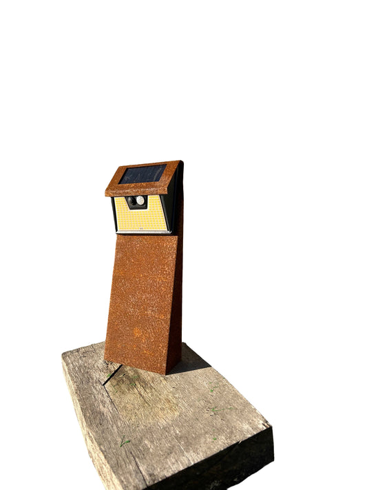 Sui Solar Lamp in Corten Steel | Garden Light with Motion Sensor