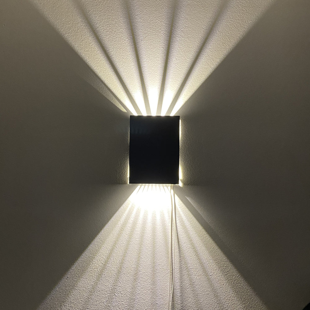 Lámpara de Exterior LED 20W Blanco Cálido 220V