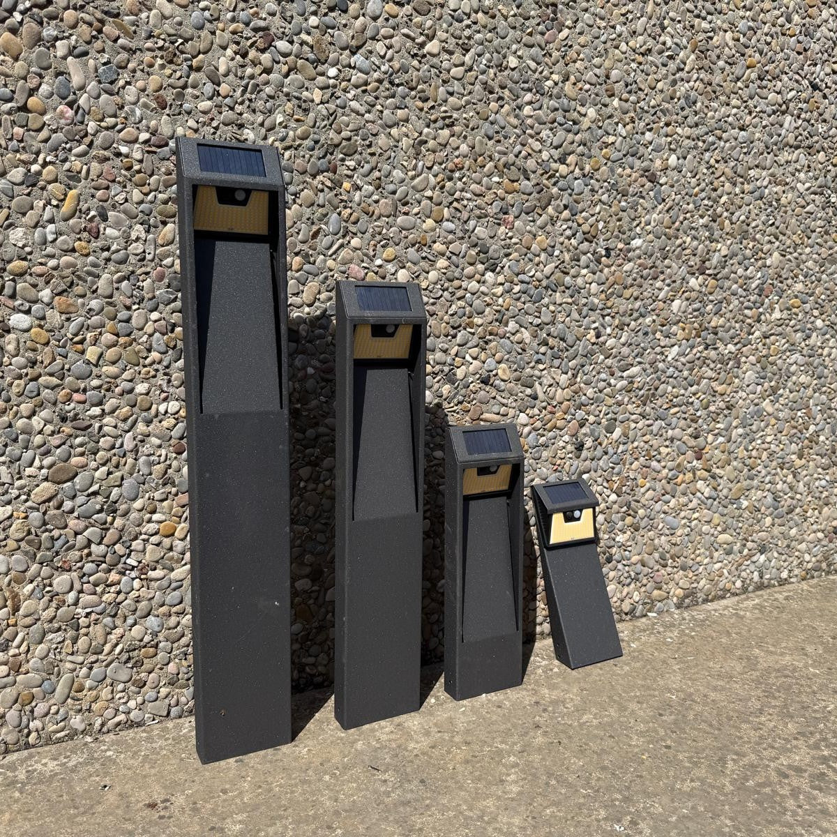 Lámpara Solar de Exterior con Sensor de Movimiento LED 15W IP65